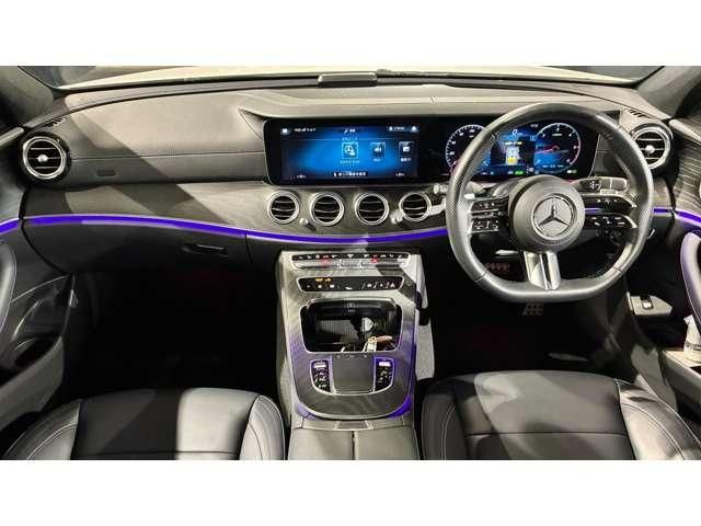 MERCEDES BENZ E class sedan