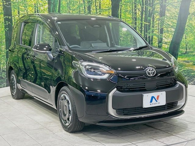 SIENTA HYBRID