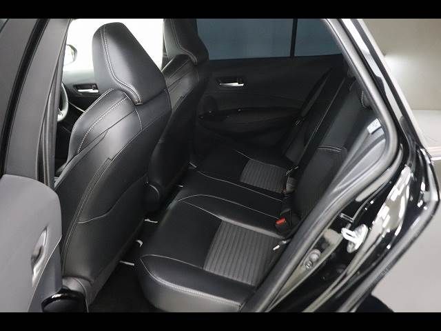 COROLLA TOURING HYBRID