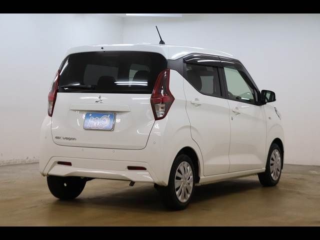 eK WAGON