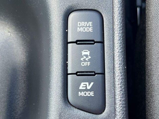 YARIS HYBRID