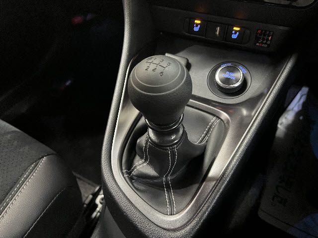 GR YARIS