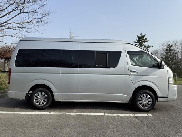 HIACE van 4WD