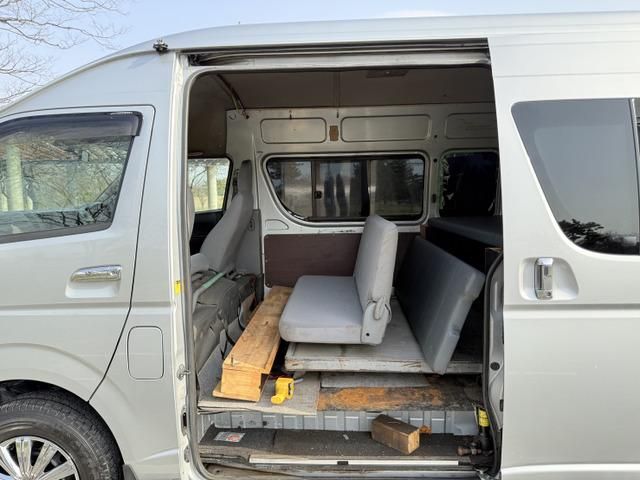 HIACE van 4WD