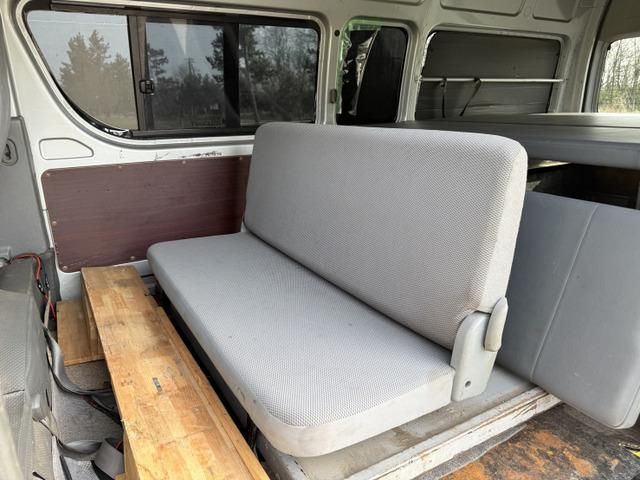 HIACE van 4WD