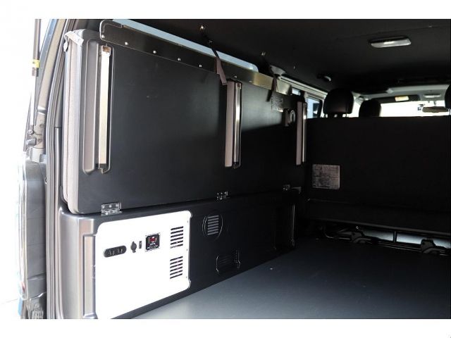 HIACE van 4WD