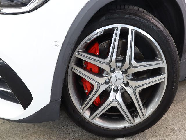MERCEDES AMG GLA class