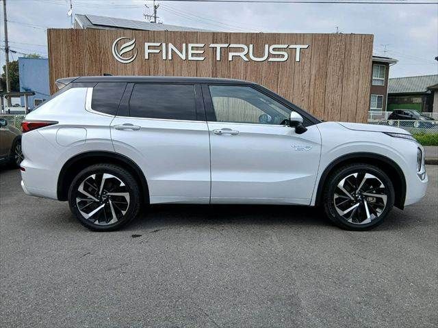 OUTLANDER PHEV