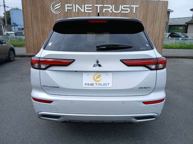 OUTLANDER PHEV