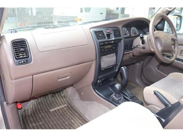 HILUXSURF wagon 4WD