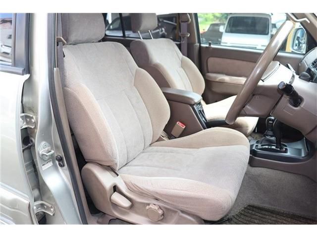 HILUXSURF wagon 4WD