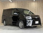 VOXY HYBRID