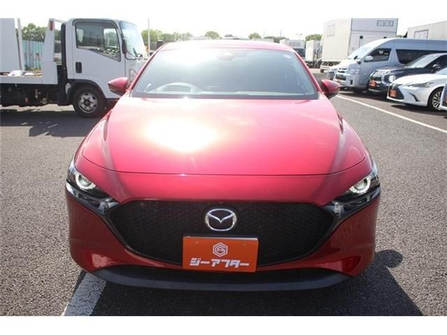 MAZDA3 FASTBACK