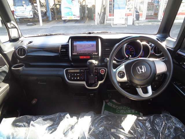 N-BOX CUSTOM