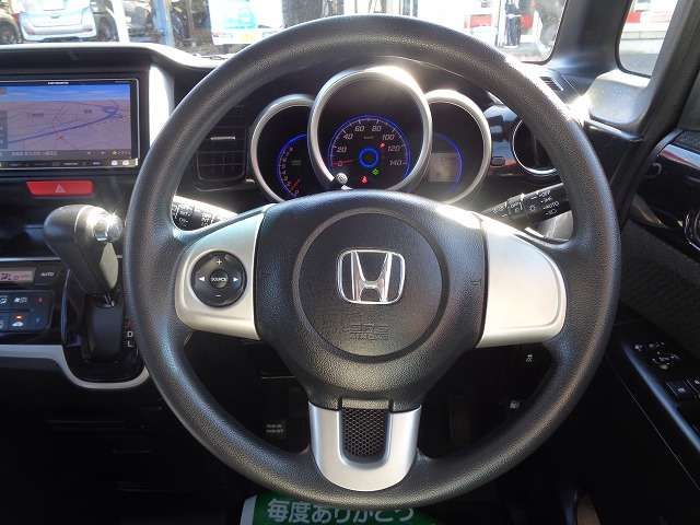 N-BOX CUSTOM