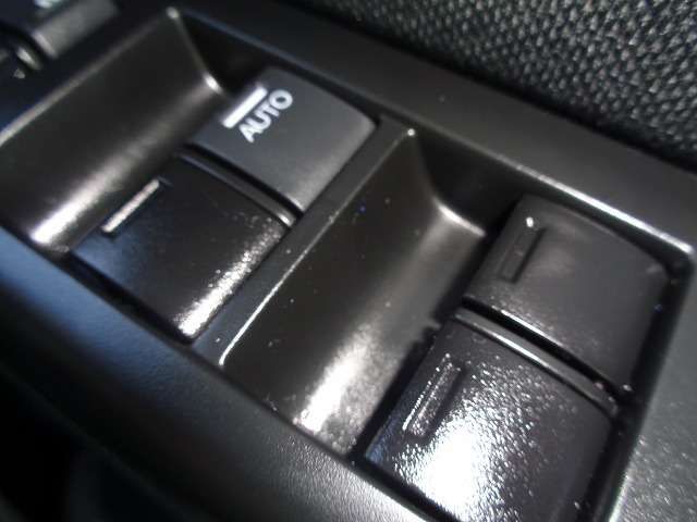 N-BOX CUSTOM