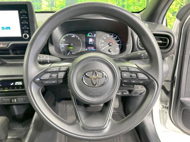 YARIS HYBRID