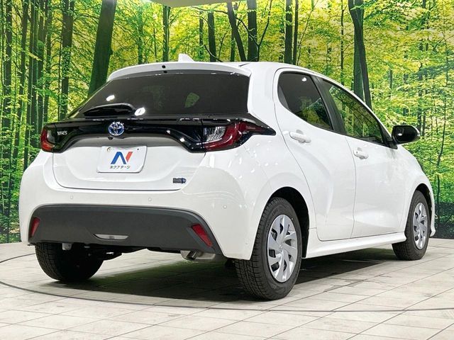 YARIS HYBRID