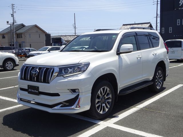 LANDCRUISER PRADO