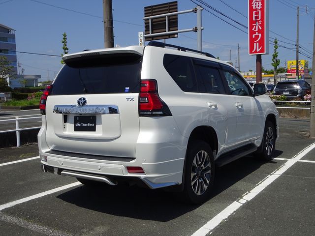 LANDCRUISER PRADO