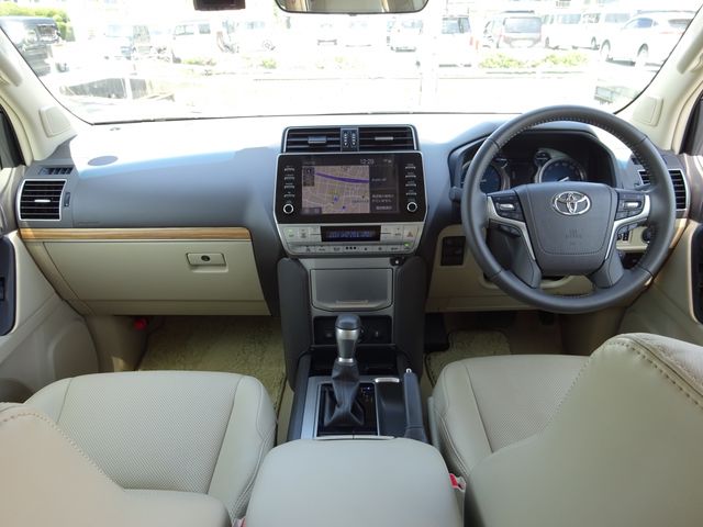 LANDCRUISER PRADO