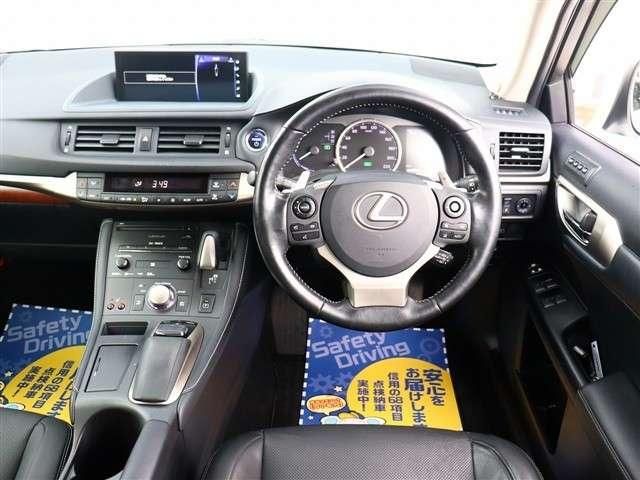 LEXUS CT200h