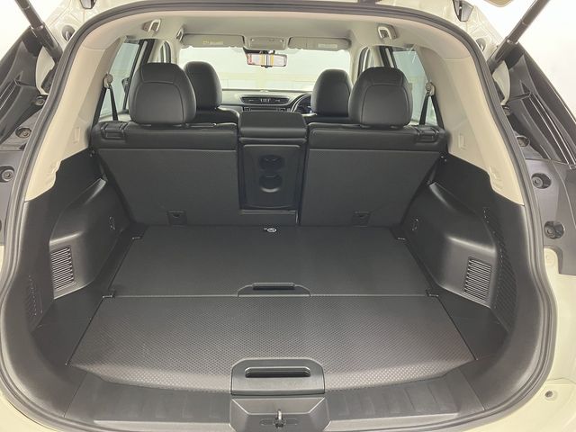 X-TRAIL 4WD