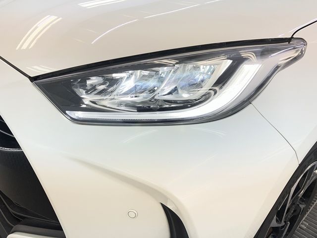 YARIS HYBRID