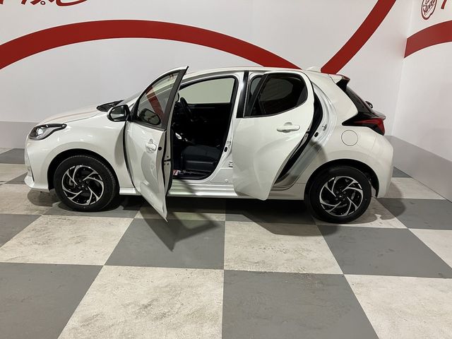 YARIS HYBRID