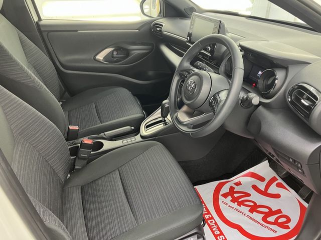 YARIS HYBRID