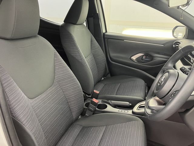 YARIS HYBRID