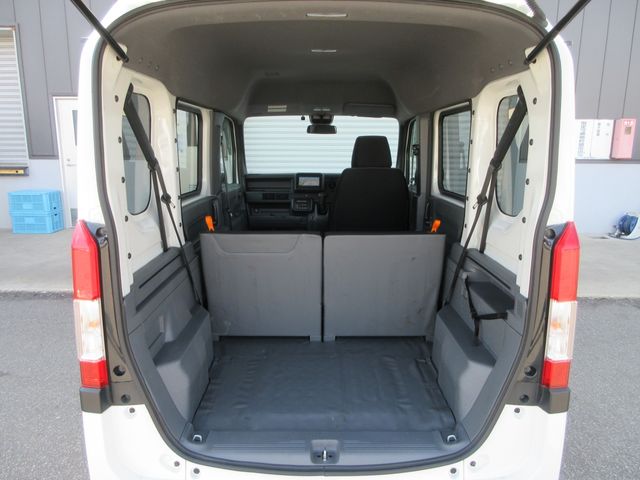 N-VAN 4WD