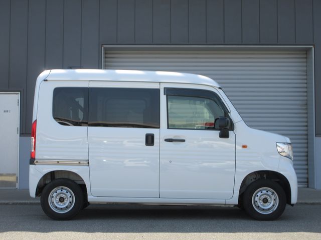 N-VAN 4WD
