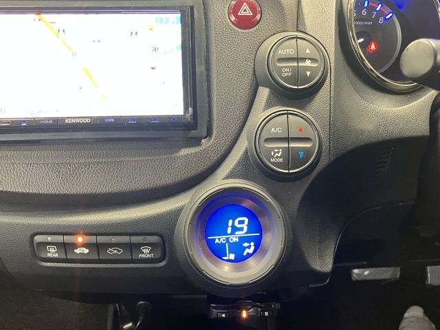 FIT SHUTTLE HYBRID