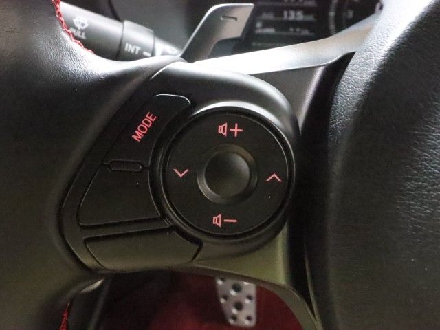 GR86
