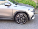 MERCEDES BENZ EQA