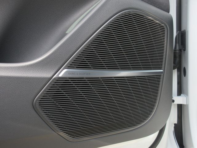 AUDI  Q7