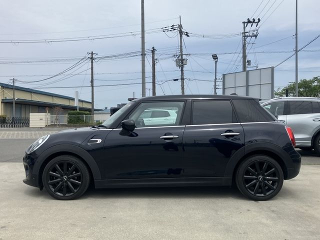 MINI COOPER D 5DOOR