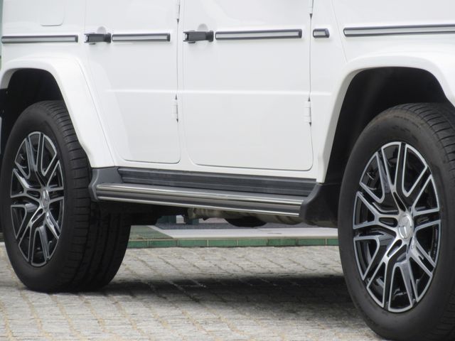 MERCEDES BENZ G class