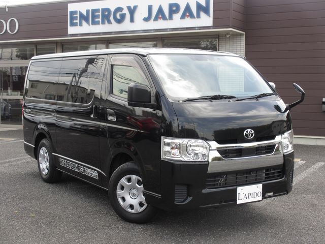 HIACE van 2WD