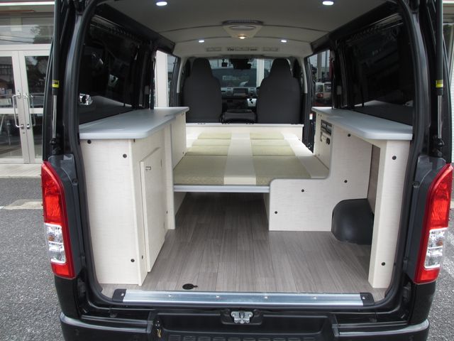 HIACE van 2WD