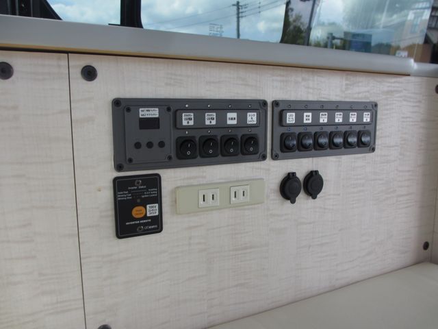 HIACE van 2WD