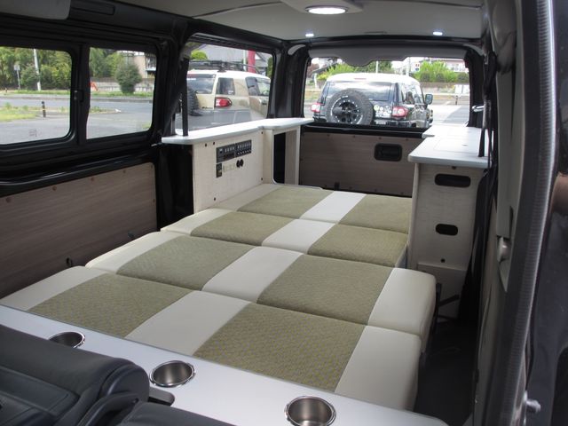 HIACE van 2WD