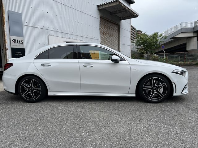 MERCEDES AMG Aclass sedan