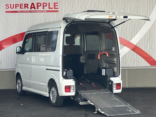 NV100 CLIPPER RIO 4WD