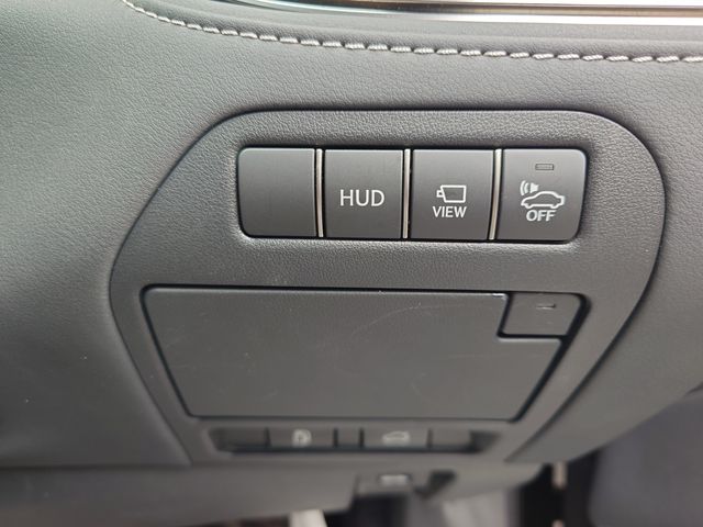 LEXUS LS500h 4WD