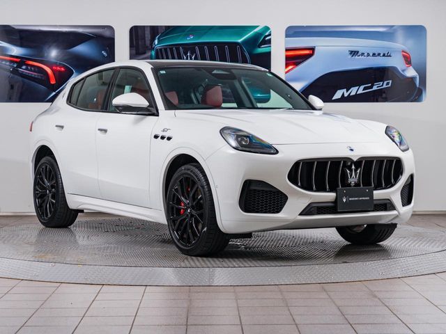 MASERATI Grecale
