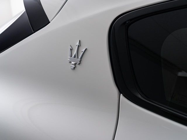 MASERATI Grecale