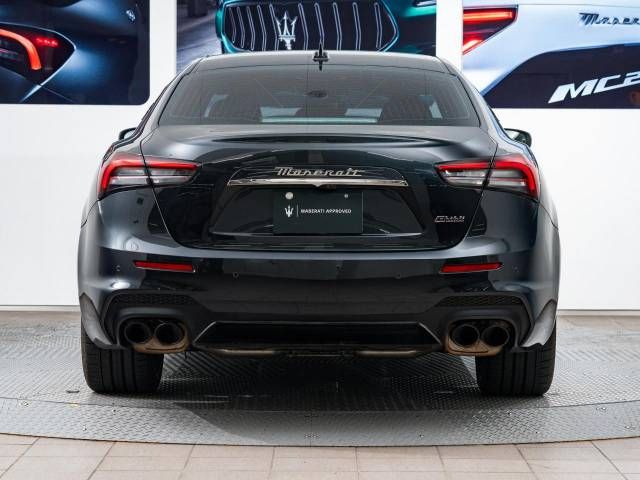 MASERATI GHIBLI Sedan