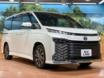 VOXY HYBRID